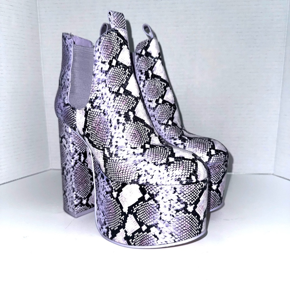 Cult Gaia x Bratz Guanacaste Platform Ankle Boots 37=7